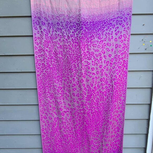 Lavender Blue Gray Animal Print Pashmina - Picture 6 of 7
